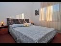 Appartamenti Jerimih - 120 m from sea: A1(4+1), A3(4+1), A4(4+1) Sukosan - Riviera Zadar  - Appartamento - A4(4+1): la camera da letto