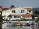 Appartamenti Let - 5 m from sea : A1(4), A4(4) Sukosan - Riviera Zadar  - la casa