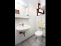 Appartamenti Let - 5 m from sea : A1(4), A4(4) Sukosan - Riviera Zadar  - Appartamento - A1(4): il bagno con la toilette