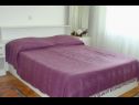 Appartamenti Let - 5 m from sea : A1(4), A4(4) Sukosan - Riviera Zadar  - Appartamento - A4(4): la camera da letto
