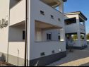Appartamenti Juli - modern: A1(2+2) Vir - Riviera Zadar  - la casa