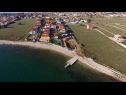 Appartamenti Tihana - 200 m from sea: A1(4+1) Vir - Riviera Zadar  - la spiaggia