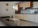 Appartamenti Nenad - with pool; A1(4+1), A2(4+1), SA3(3), SA4(3), A5(2+2) Vrsi - Riviera Zadar  - Appartamento - A2(4+1): la cucina