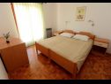 Appartamenti Ankica - 150 m from beach: A1(2+2), A2(5), A3(4+1), A4(2+2) Zadar - Riviera Zadar  - Appartamento - A1(2+2): la camera da letto