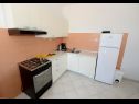 Appartamenti Ankica - 150 m from beach: A1(2+2), A2(5), A3(4+1), A4(2+2) Zadar - Riviera Zadar  - Appartamento - A2(5): la cucina