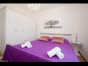 Appartamenti Mat-deluxe with free parking: A1(4) Zadar - Riviera Zadar  - Appartamento - A1(4): la camera da letto