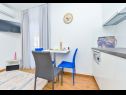 Appartamenti Sunny by the Sea APP1(2), SAPP2(2), APP3(2+1), APP4(4+1) Zaton (Zadar) - Riviera Zadar  - Studio appartamento - SAPP2(2): la cucina con la sala da pranzo