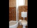 Appartamenti Ivo - family friendly: A1 Crveni (2+2), A2 Plavi (2+2), A3 Bez (2+2) Zaton (Zadar) - Riviera Zadar  - Appartamento - A3 Bez (2+2): il bagno con la toilette