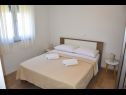 Appartamenti FRANE - family apartment A1 prizemlje(4+1), A2 kat(4+1) Zaton (Zadar) - Riviera Zadar  - Appartamento - A2 kat(4+1): la camera da letto