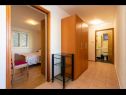 Appartamenti Mir - family apartments with garden terrace A1(4), A2(2) Zaton (Zadar) - Riviera Zadar  - Appartamento - A1(4): il corridoio