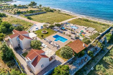 Casa vacanza Ivan - open pool: H(6+4) Supetar - Isola di Brac  - Croazia