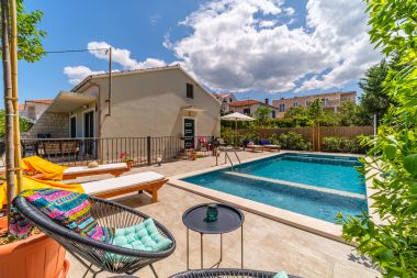 Casa vacanza Maria - private pool & parking: H(4+1) Supetar - Isola di Brac  - Croazia