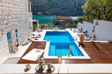 Casa vacanza Franco - with sea view and swimming pool: H(8+4) Mokosica - Riviera Dubrovnik  - Croazia