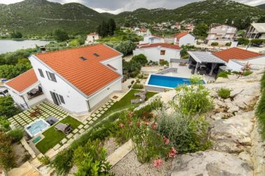 Casa vacanza Vedran - with beautiful lake view and private pool: H(7) Peracko Blato - Riviera Dubrovnik  - Croazia