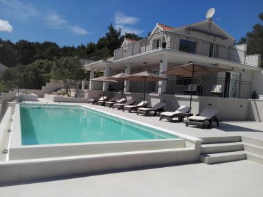 Appartamenti Sunny Hvar - with pool; A1(2), A2(4+1) Baia Basina (Jelsa) - Isola di Hvar  - Croazia