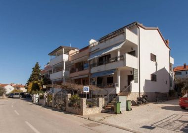 Appartamenti Berto - 500m to the beach: A1(4+2) Tatjana, A2(2+4) Enzo, SA3(2) Nathan Rovinj - Istria 