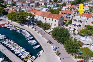 Appartamenti e camere Hope - 30m to the sea & seaview: R1(3), R3(3), A2(3), A4(4) Brela - Riviera Makarska 