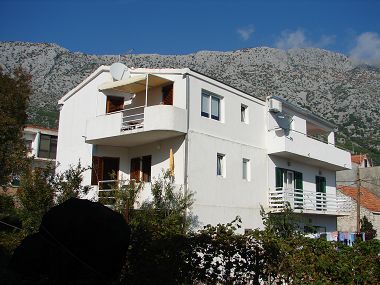 Appartamenti Durda1 - 50 m from beach: A1(2+2), B2(2+2), C3(2+1) Igrane - Riviera Makarska 