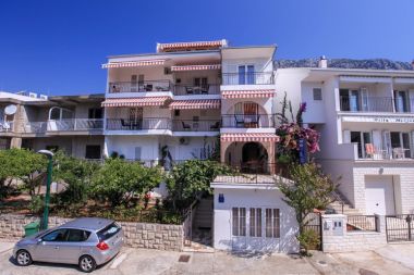 Appartamenti Ruz - near beach: 1 - A 301(4+1), 2 - A 204(4), 3 - SA 101(2), 4 - SA 102(2), 5 - SA 103(2+1), 6 - SA 104(2), 7 - SA 105(2), 8 - SA 201(2+2), 9 - SA 202(2+1), 10 - SA 203(2) Zaostrog - Riviera Makarska 