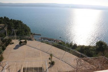 Appartamenti Paradiso with gorgeous sea view: A1 Doris (4+2), SA2 Petra (2+2), SA3 Nina (2) Lokva Rogoznica - Riviera Omis 