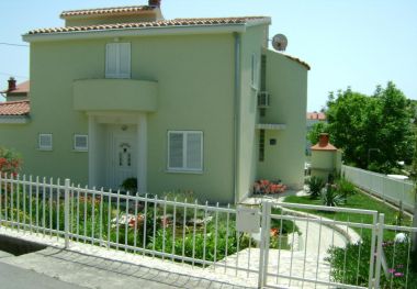 Appartamenti Zdene - with parking : A1(2+2), SA2(2) Banjol - Isola di Rab 
