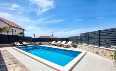 Casa vacanza Mirka - with heated pool: H(8+2) Baia Stivasnica (Razanj) - Riviera Sibenik  - Croazia
