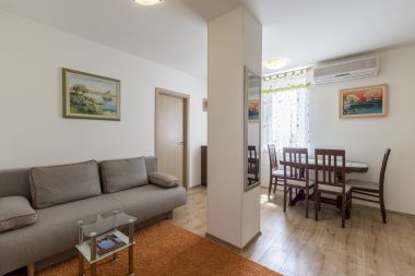 Appartamenti Neda - charming and comfy : A1(3+1) Split - Riviera Split 