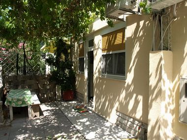 Appartamenti Edvard - garden terrace : SA1- zeleni (2), SA2- plavi (2) Split - Riviera Split 