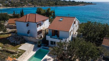 Casa vacanza Bože - 10m from the sea: H(10+2) Drvenik Mali (Isola di Drvenik Mali) - Riviera Trogir  - Croazia