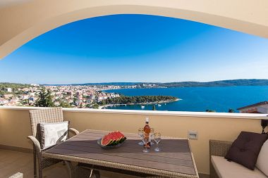 Appartamenti Marijan - beautiful view: A1(6) Trogir - Riviera Trogir 