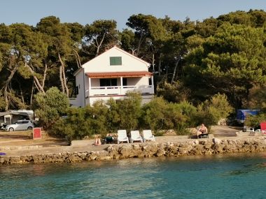 Appartamenti Igi - 15m from the sea: A1 Porat (6+2) Susica - Isola di Ugljan 