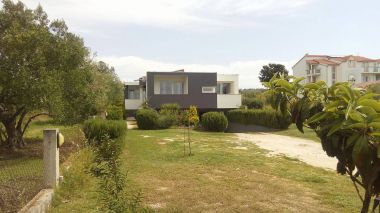 Appartamenti Fuzi - 50 m from sea: A1(2+1), SA4(2) Bibinje - Riviera Zadar 