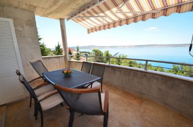 Appartamenti Ante - 200 m from beach: A2(4+2) Starigrad-Paklenica - Riviera Zadar 