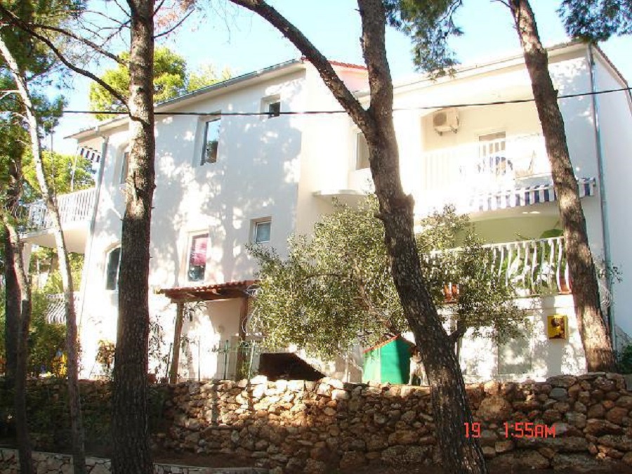 Appartamenti Dijana - economy apartments: A1-Gornji veliki(2+2), A2-Gornji mali(2) Sveta Nedjelja - Isola di Hvar 