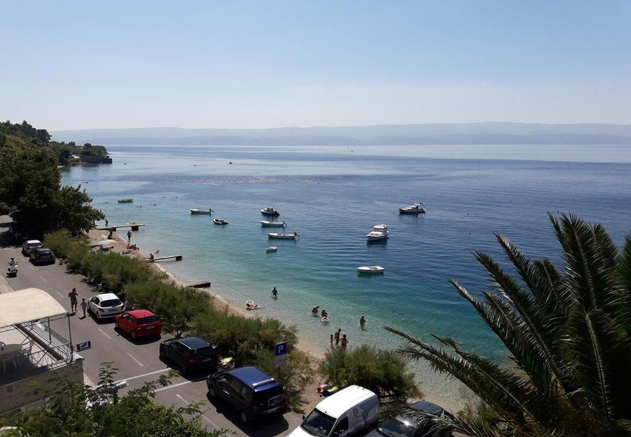 Appartamenti Nasta - 10 m from beach: A1(2+2), SA2(2), SA3(2) Omis - Riviera Omis 