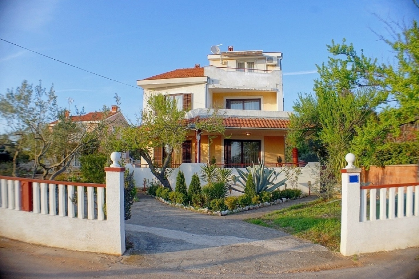 Appartamenti MiMa - 150 m from the beach: A1(2+2), A3(5), A2(2+2) Susica - Isola di Ugljan 